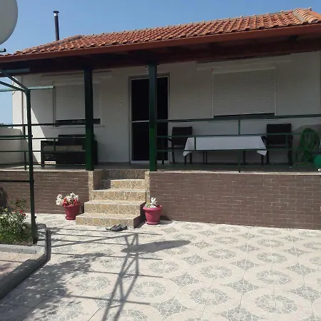 House * Nea Kallikrateia
